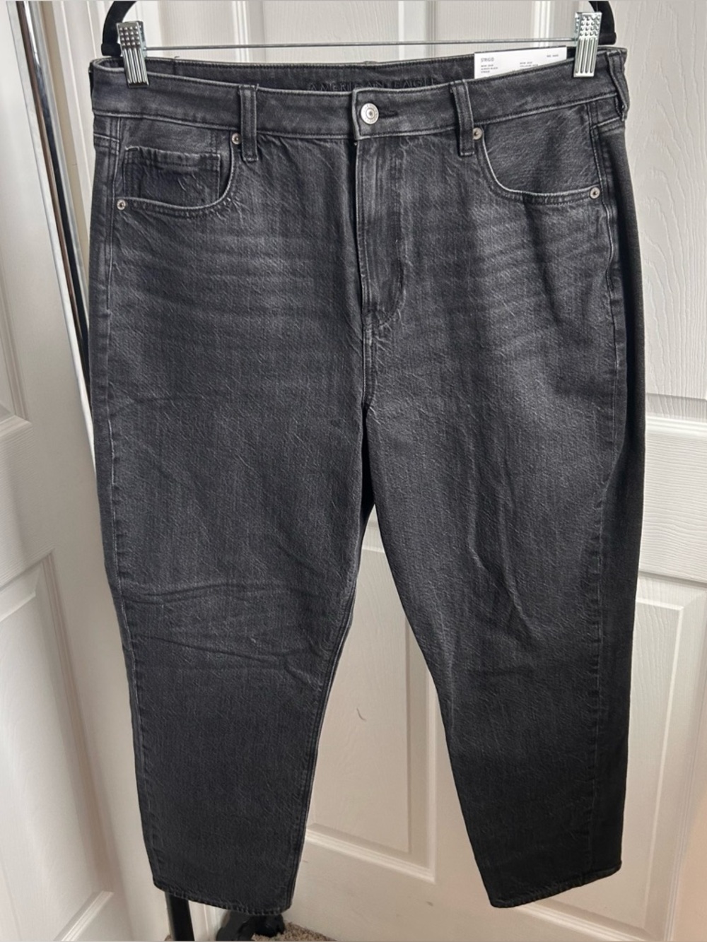 American Eagle Mom Jeans